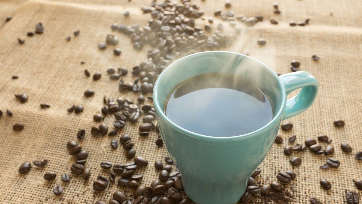 ¿El café te provoca dolor de estómago? Descubre qué puedes hacer
