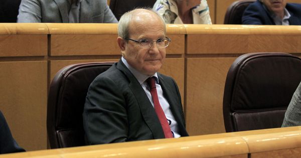 Foto: El senador socialista José Montilla durante el pleno del Senado el pasado septiembre. (EFE)