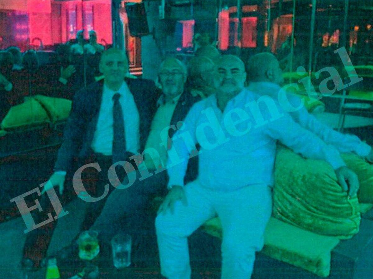 Foto: Tito Berni, Navarro Tacoronte y un empresario investigado en el puticlub Sombras.