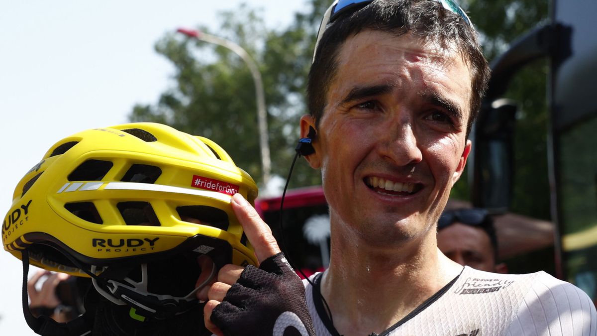 El emotivo homenaje de Pello Bilbao a Mäder tras ganar en el Tour de Francia: "Esta etapa va por ti"