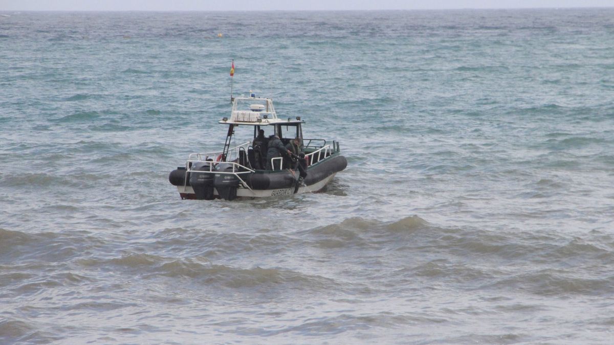 Rescatan el cadáver de un joven inmigrante flotando cerca de una playa de Ceuta