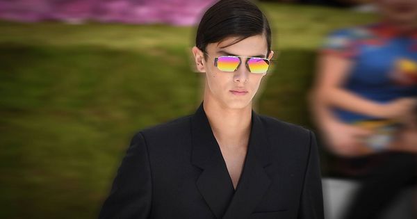Foto: El príncipe Nicolás desfilando para Dior. (Getty)