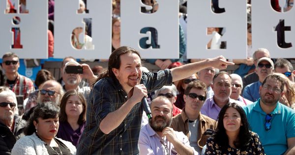 Foto: El secretario general de Podemos y candidato de Unidas Podemos a la presidencia del Gobierno, Pablo Iglesias, durante su participación en un acto electoral en Pamplona. (EFE)