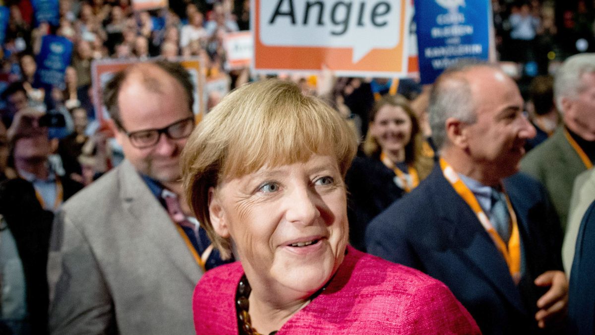 Angela Merkel pide el voto para "una Alemania fuerte y respetada en Europa"