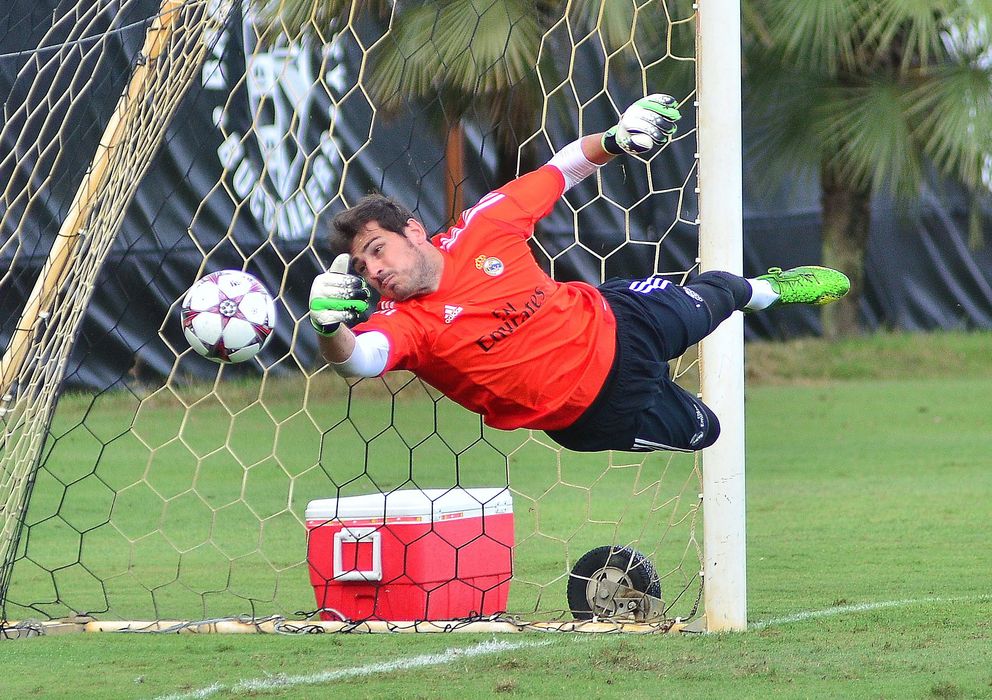 Foto: Iker Casillas entrenando en Miami (Efe).