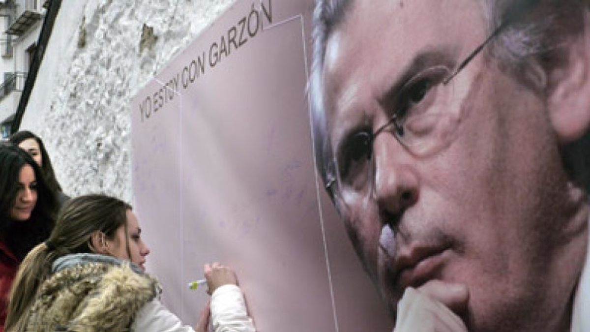 Garzón acusa en una demanda al Supremo de haber fabricado una condena “a la medida”