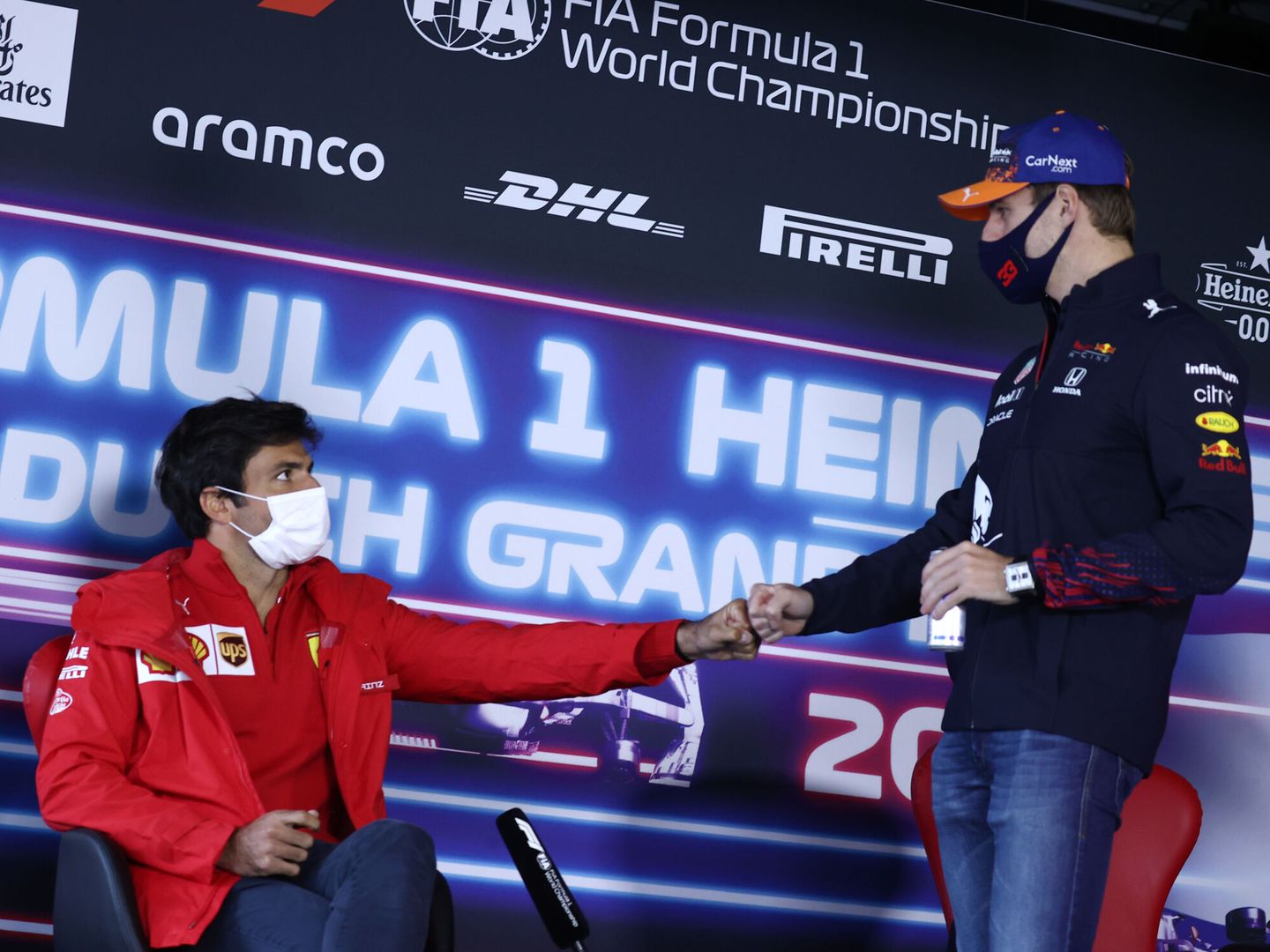 Carlos Sainz compartió la rueda de prensa junto a Max Verstappen, el héroe local.