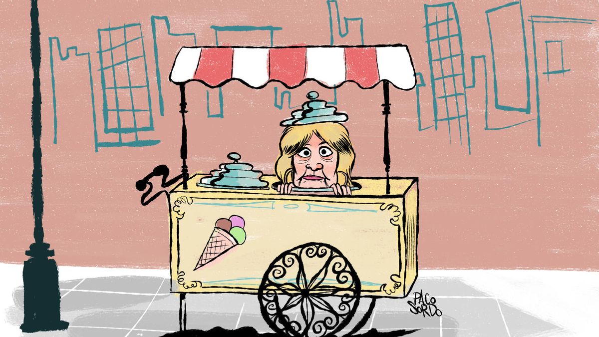 María Teresa Campos, con el carrito del helado