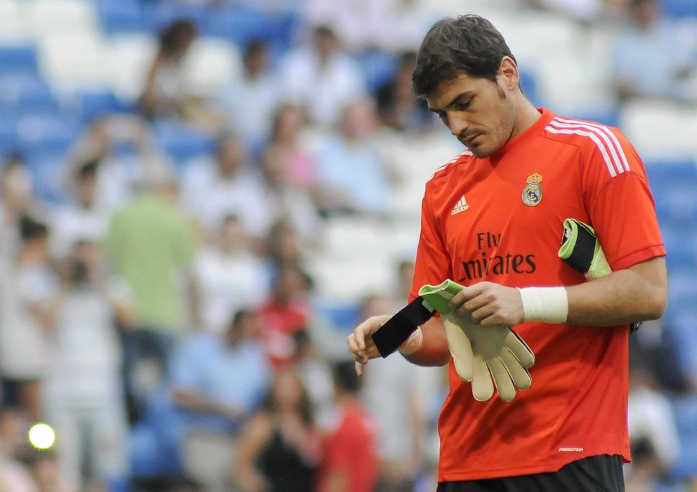 Foto: Iker Casillas en el Santiago Bernabéu (Imago)