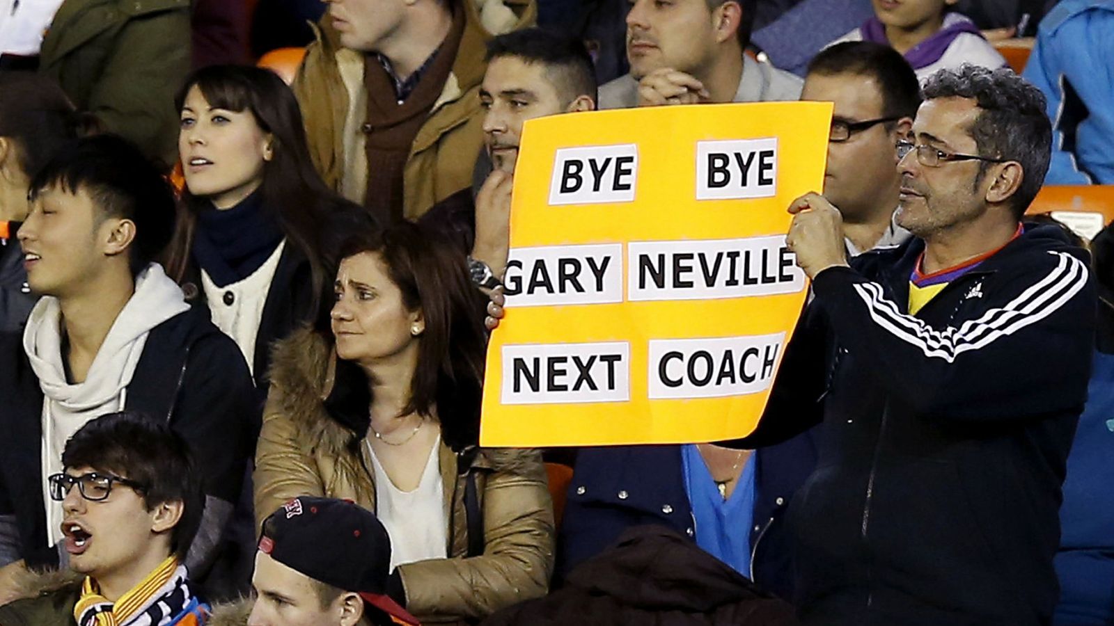 Foto: Gary Neville está muy cuestionado por la decepcionada afición del Valencia (EFE)
