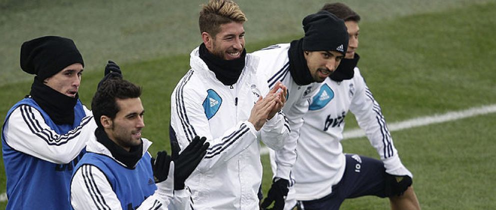 Foto: Los jugadores del Real Madrid se encierran en el vestuario durante cuarenta minutos