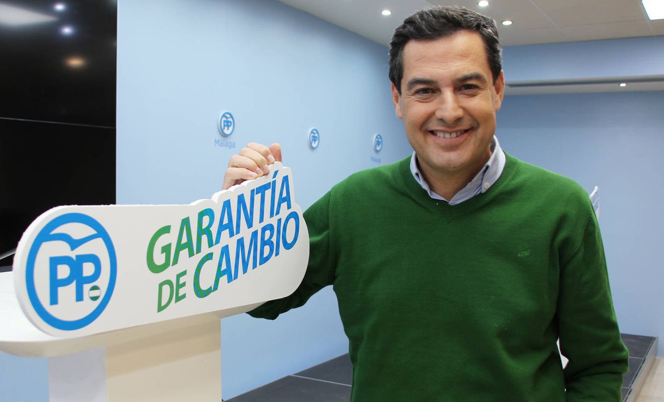 Juanma Moreno, en la sede del PP de Málaga. (Santiago Vinagrero)