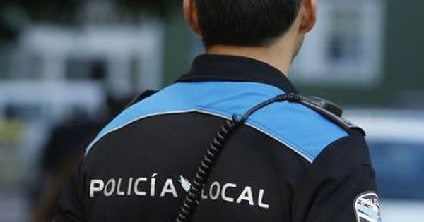 Foto: Agente de la Policía Local de A Coruña (Policía A Coruña)