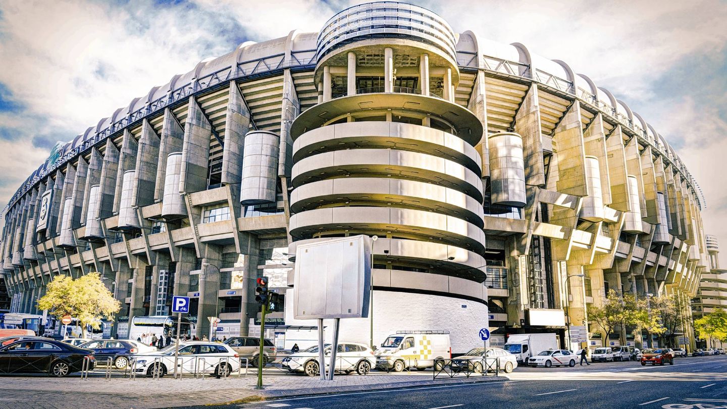 Estadio Santiago Bernabéu (Shutterstock).