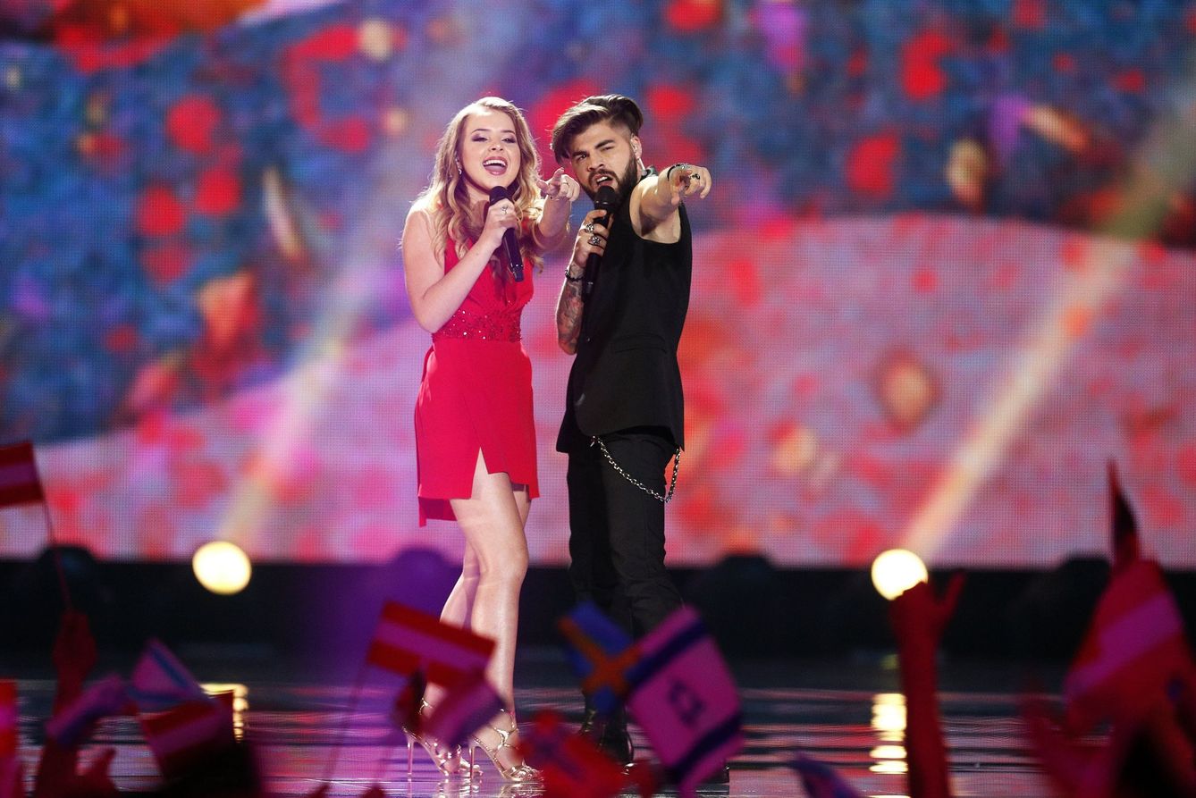 Ilinca y Alex de Rumanía, una de las finalistas del Festival de Eurovisión 2017. (EFE)