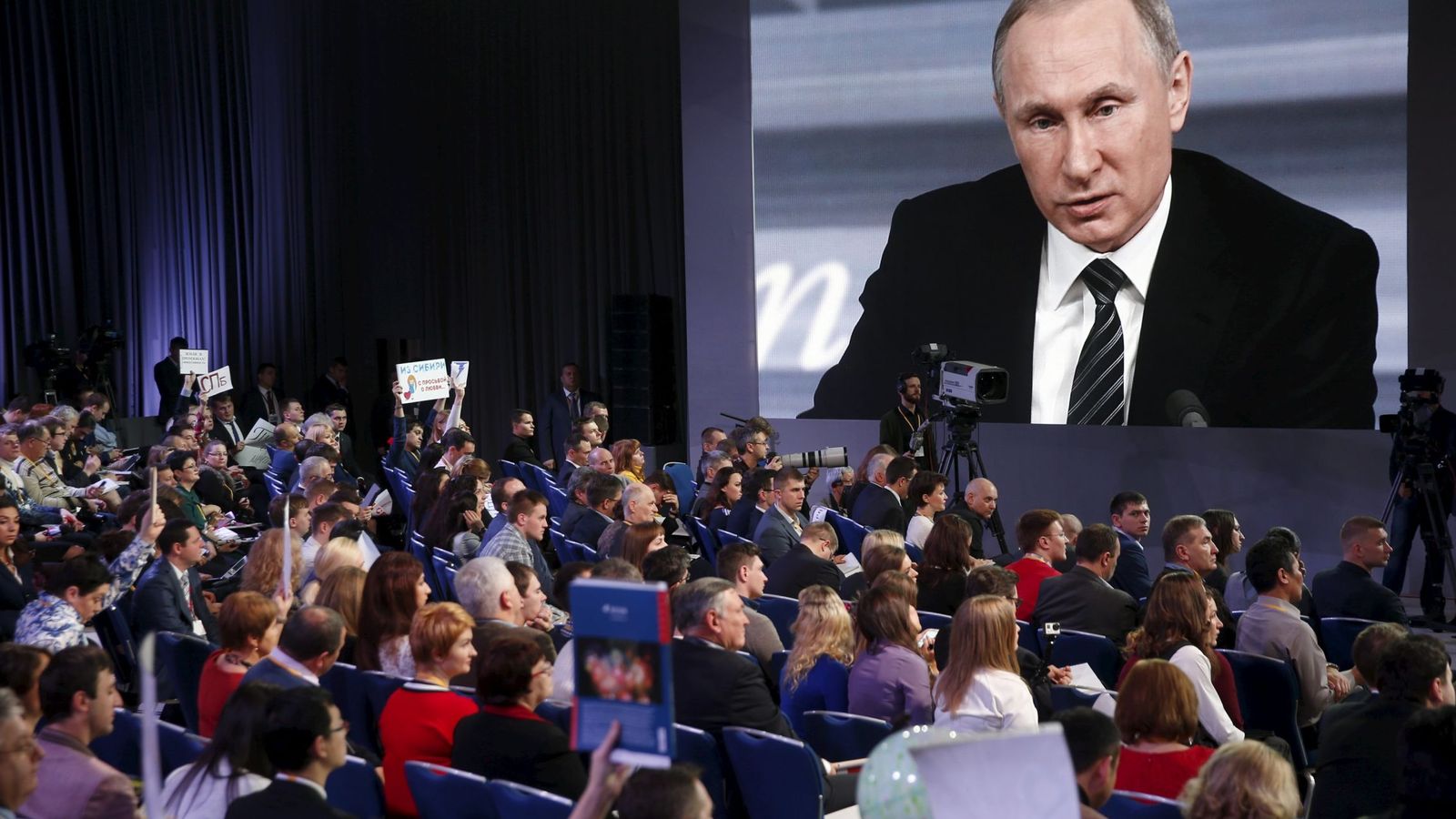 Foto: El Presidente ruso Vladimir Putin, durante la comparecencia de prensa de final de año, el 17 de diciembre de 2015 (Reuters)