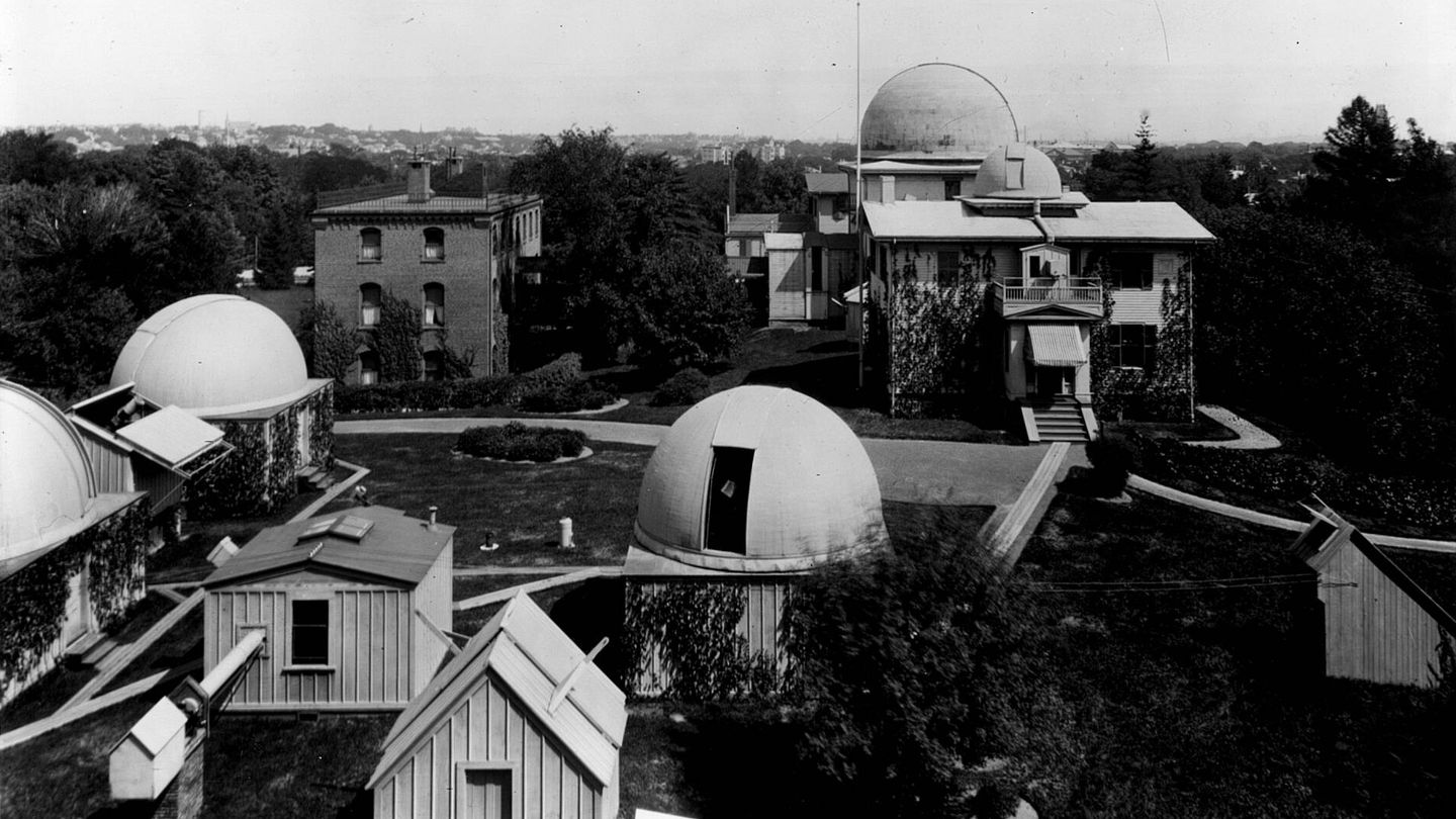 El Observatorio del Harvard College en 1899.