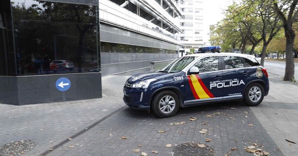 Foto: Foto de recurso de un vehículo policial (EFE)
