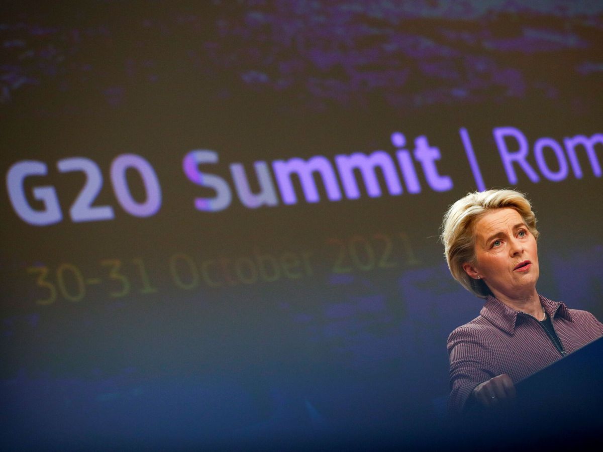 Foto: La presidenta de la Comisión Europea, Ursula von der Leyen, durante una conferencia de cara a la cumbre del G-20 (Reuters)