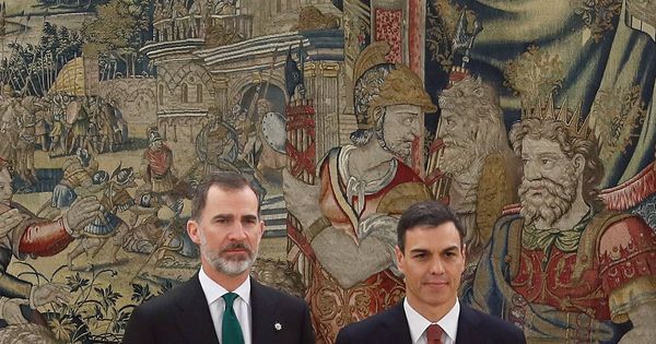 Foto:  Felipe VI y Pedro Sánchez, en el Palacio de la Zarzuela. (Limited Pictures-Pool)