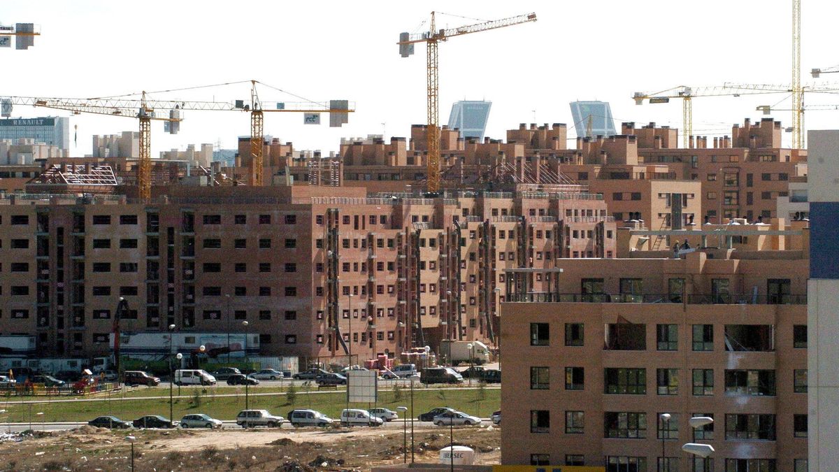 Todavía queda ajuste por delante: los pisos en España siguen inflados más de un 10%