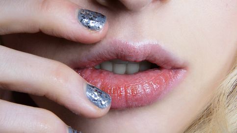Sencillas, con glitter o astrales: las manicuras del invierno según Instagram