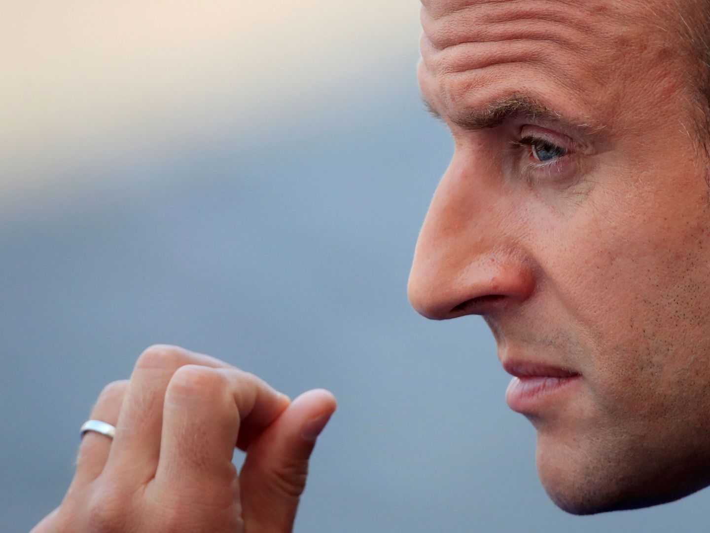 La dimisión de Hulot debilita a Macron, de cara a un arranque de curso político que se anuncia complicado (REUTERS)