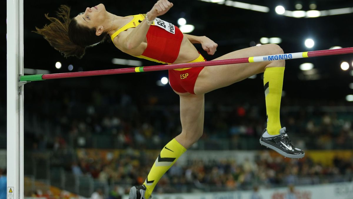 Ruth Beitia consigue su duodécima medalla internacional con una nueva plata mundial