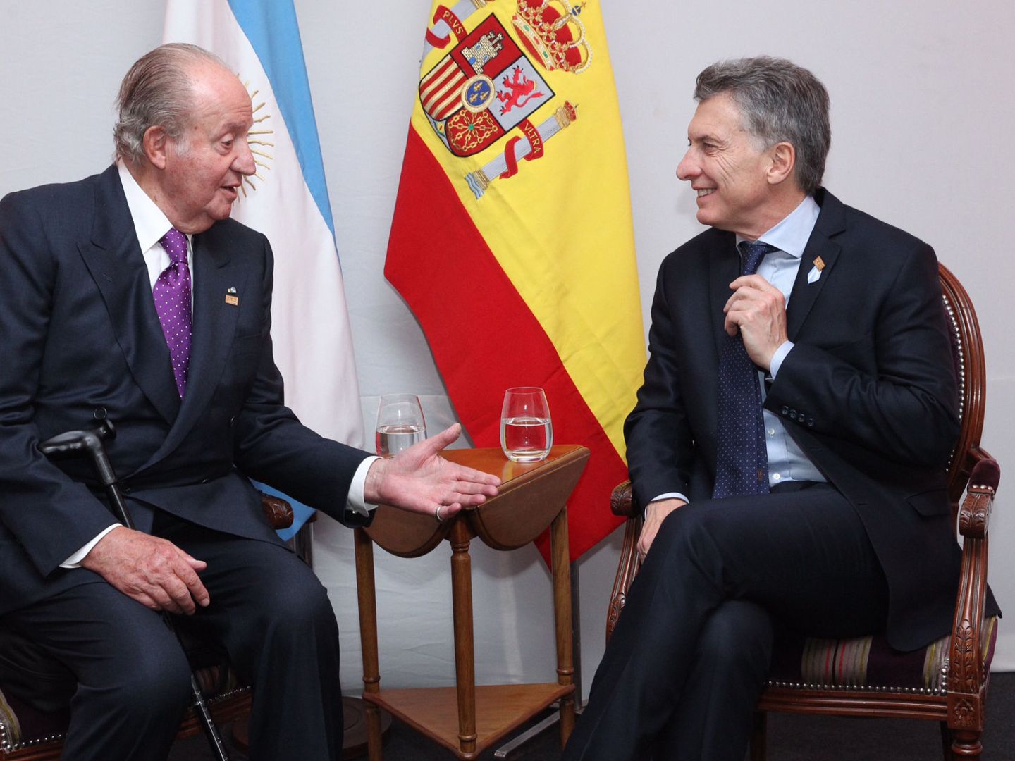 El rey Juan Carlos, con Macri en 2016. (EFE)