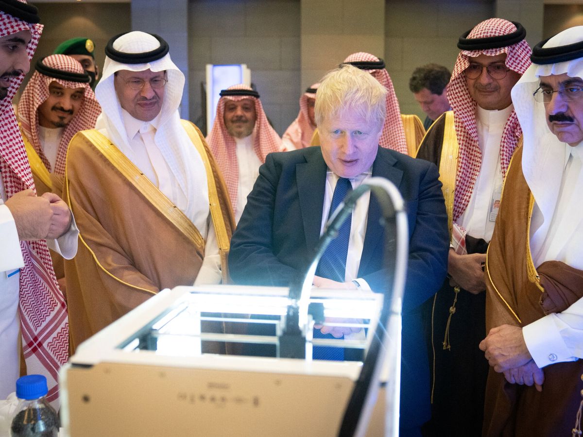 Foto: Boris Johnson, en Riad, durante su reciente visita a Arabia Saudí. (Reuters/Stefan Rosseau)
