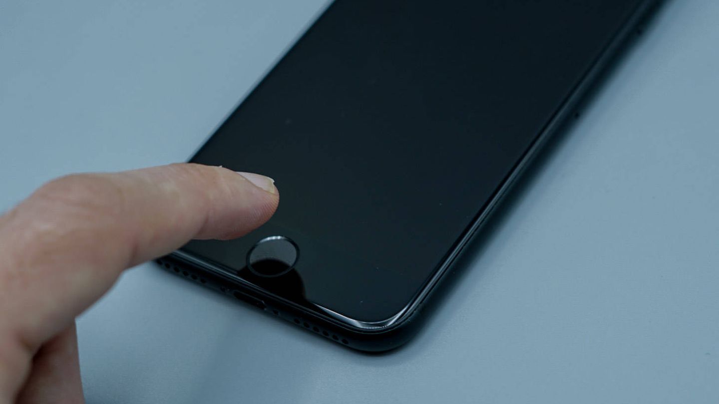 El iPhone SE recupera el Touch ID. (Foto: M. Mcloughlin)