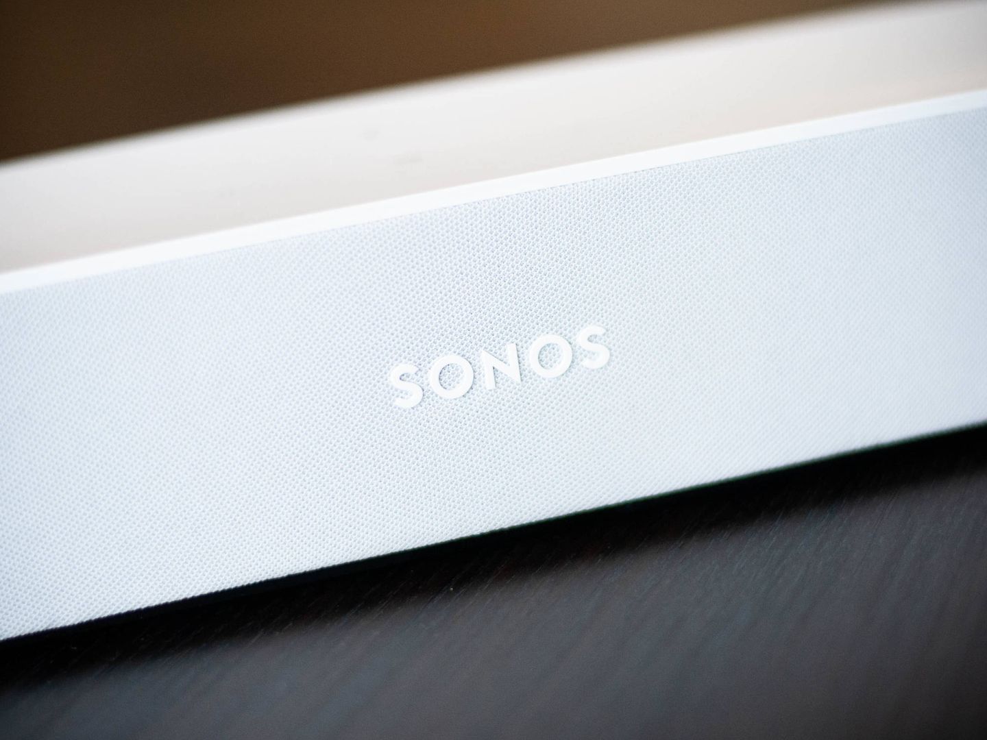 Logo de Sonos presidiendo el dispositivo. (C. C.)