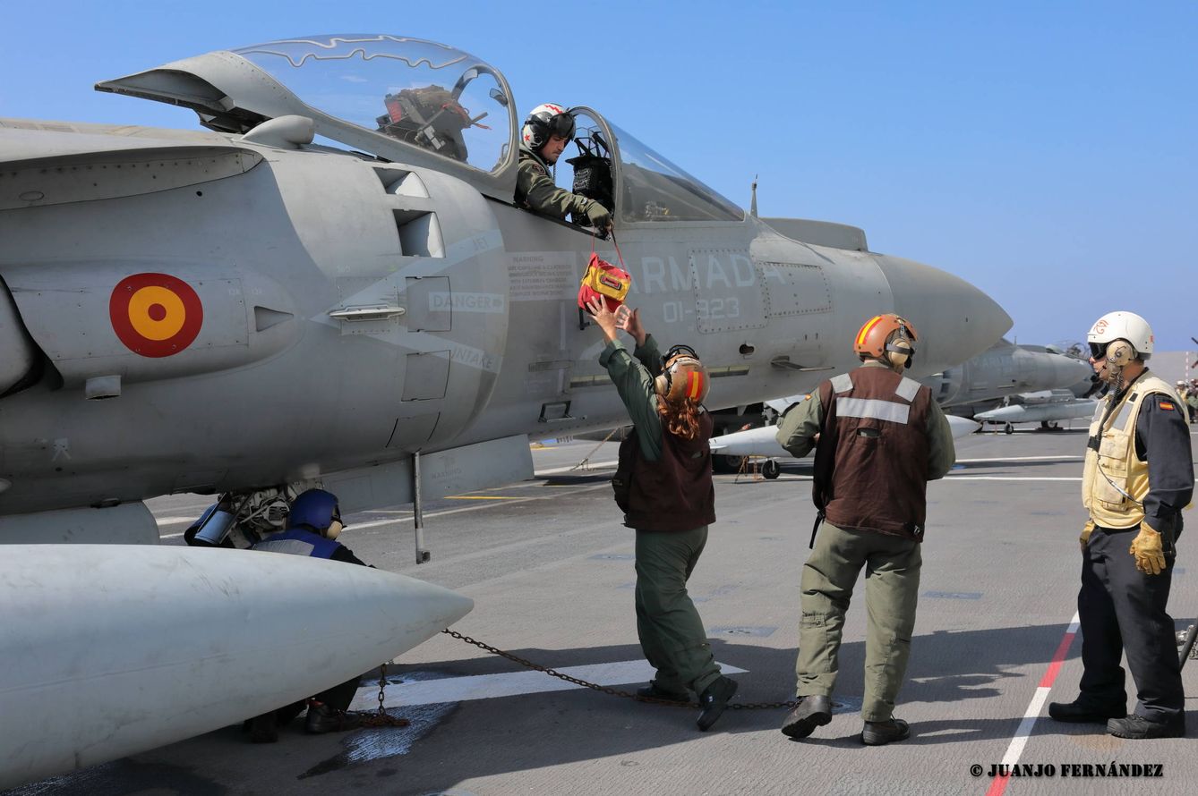 AV-8B PLUS de la Armada. (Juanjo Fernández)