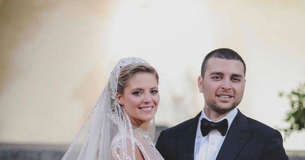 Foto: Elie Saab Jr y Christina Mourad posan tras su boda. (Elie Saab Word)