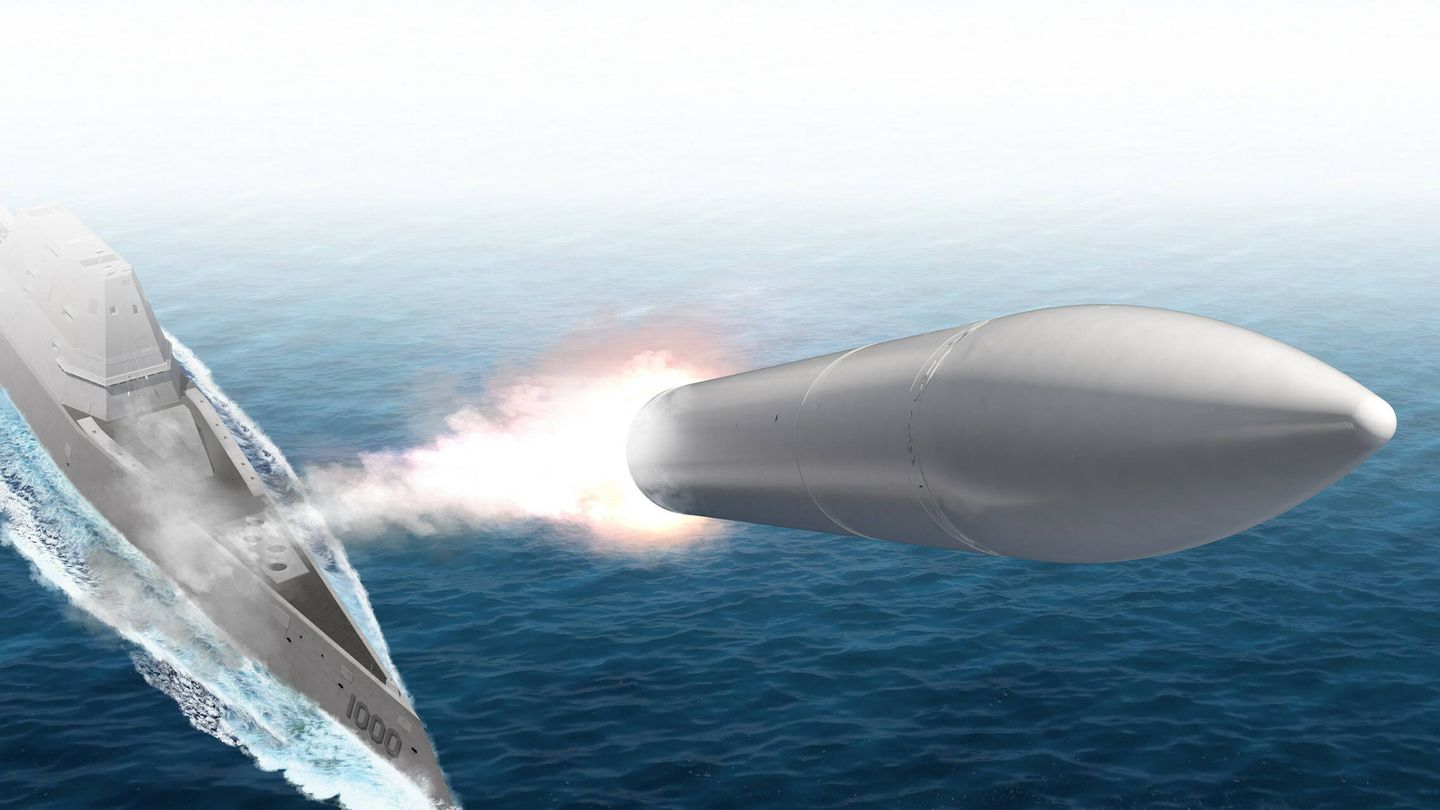 Ilustración del lanzamiento del arma hipersónica, todavía dentro de la cabeza del propulsor. (Lockheed Martin)