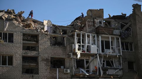 Rusia bombardea otra popular pizzería en el este de Ucrania en un ataque 'doble tap' y mata a nueve personas