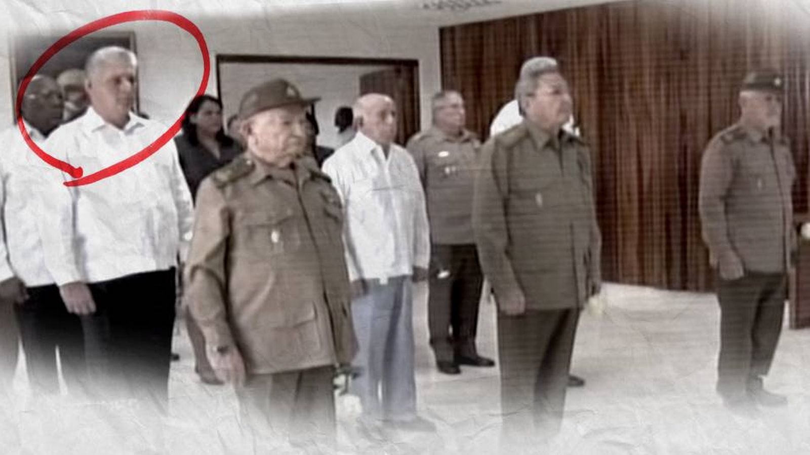 Foto: Los miembros del Buró Político del PCC, durante el homenaje de despedida a Fidel Castro. (YouTube/C. Castellón)