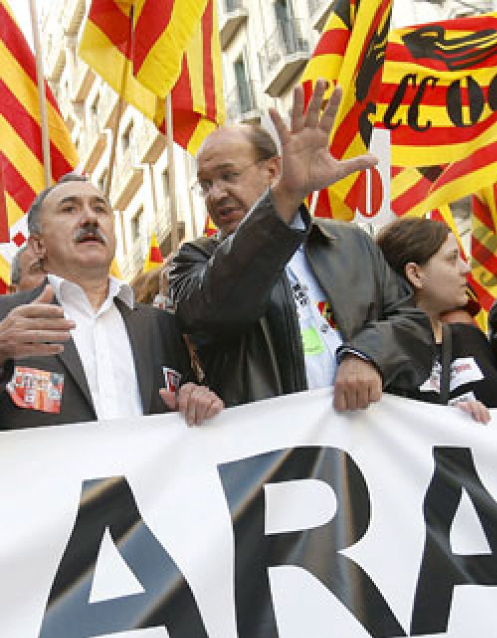 Foto: Los sindicatos colapsan Barcelona contra la crisis económica y exigen medidas a Zapatero
