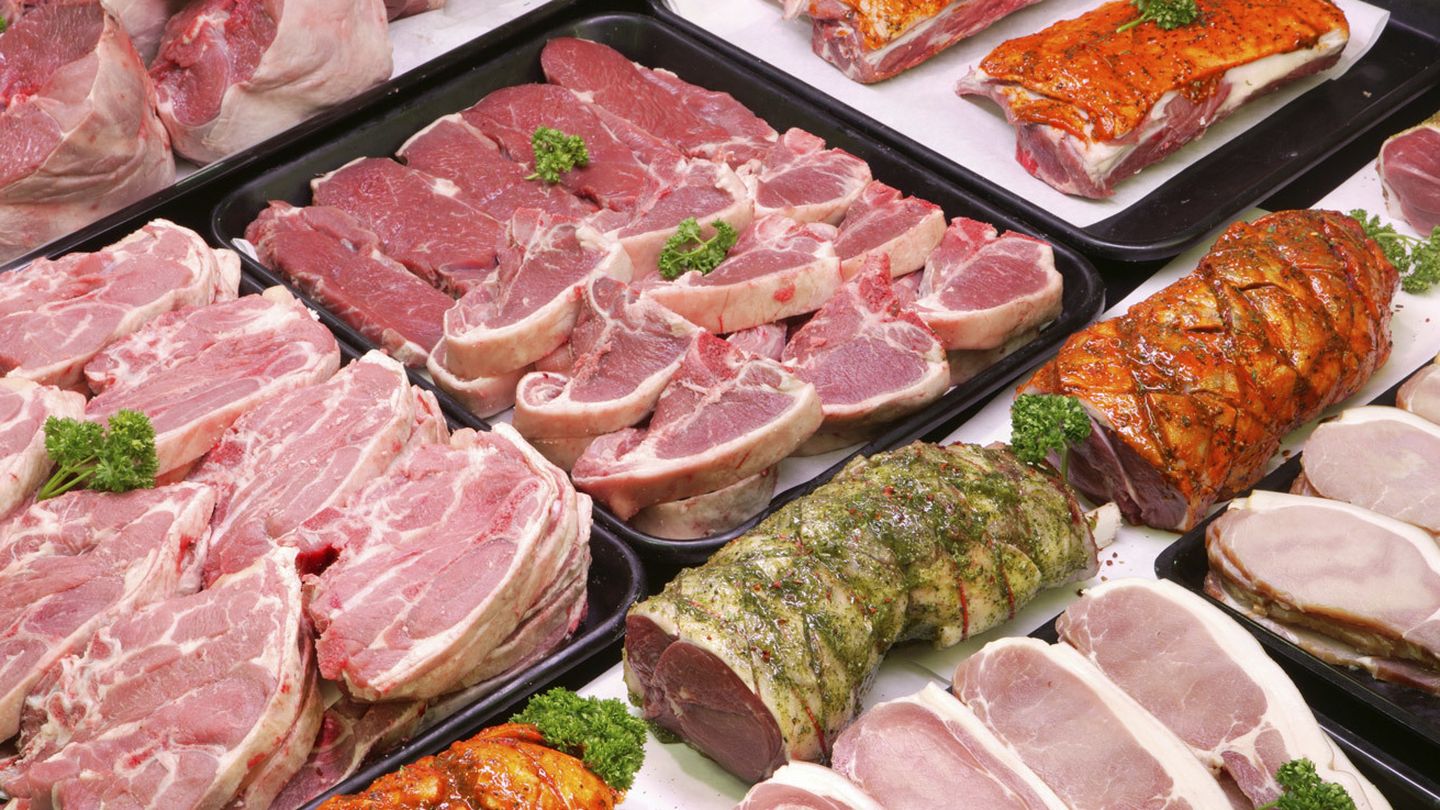Una buena barbacoa consta siempre de varios tipos de carnes. (iStock)