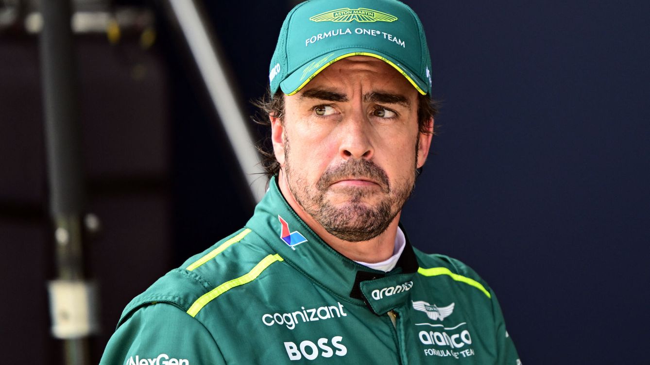 Foto: Alonso volvió a tragarse otra piedra en Spielberg. (Reuters/Christian Bruna)