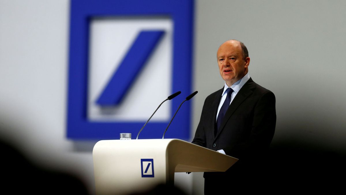 El CEO de Deustche Bank insinúa miles de despidos más por el avance tecnológico