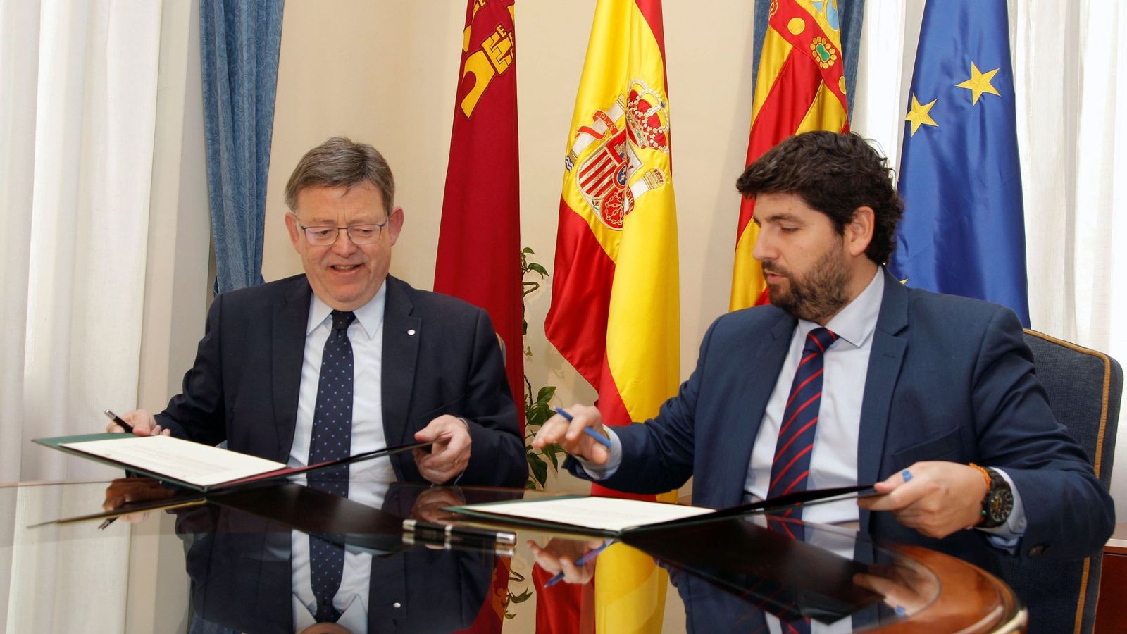 Foto: Ximo Puig y López Miras, en un encuentro celebrado en 2018. (EFE)