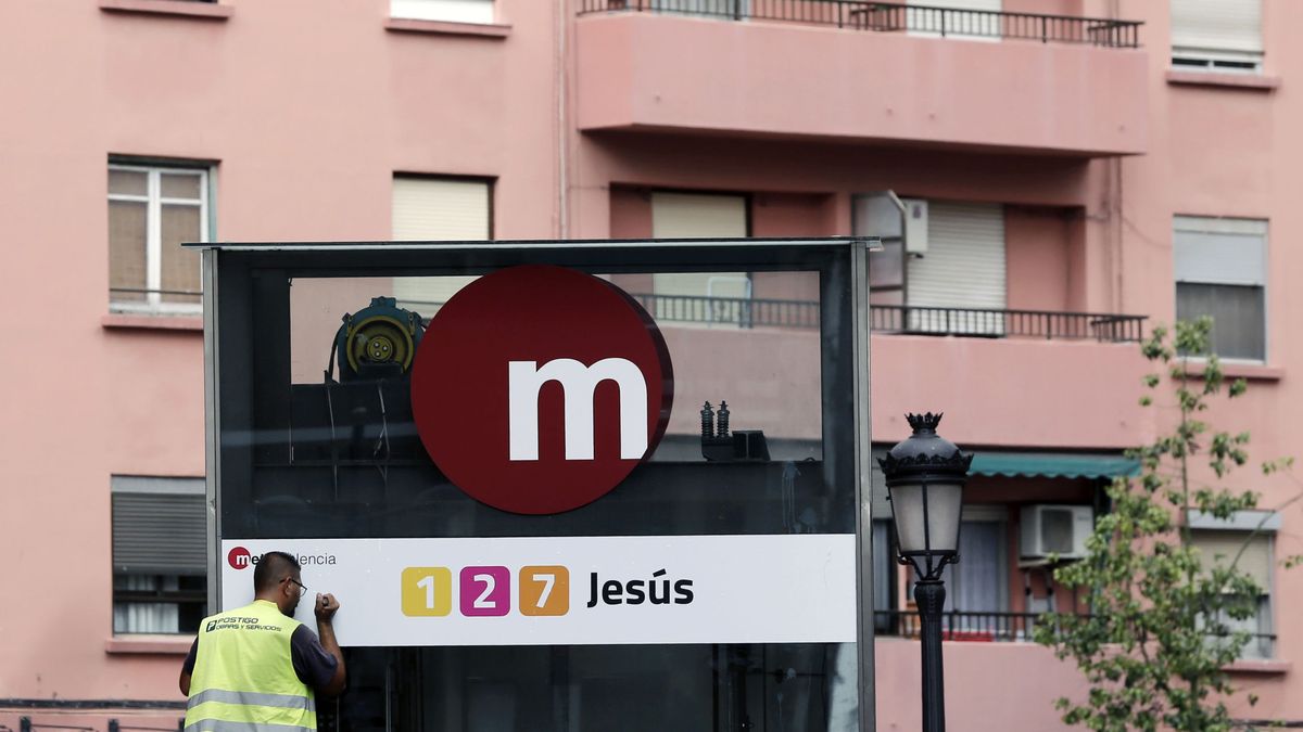 Agujero en la 'app' de Metro de Valencia: al descubierto los datos de 60.000 usuarios