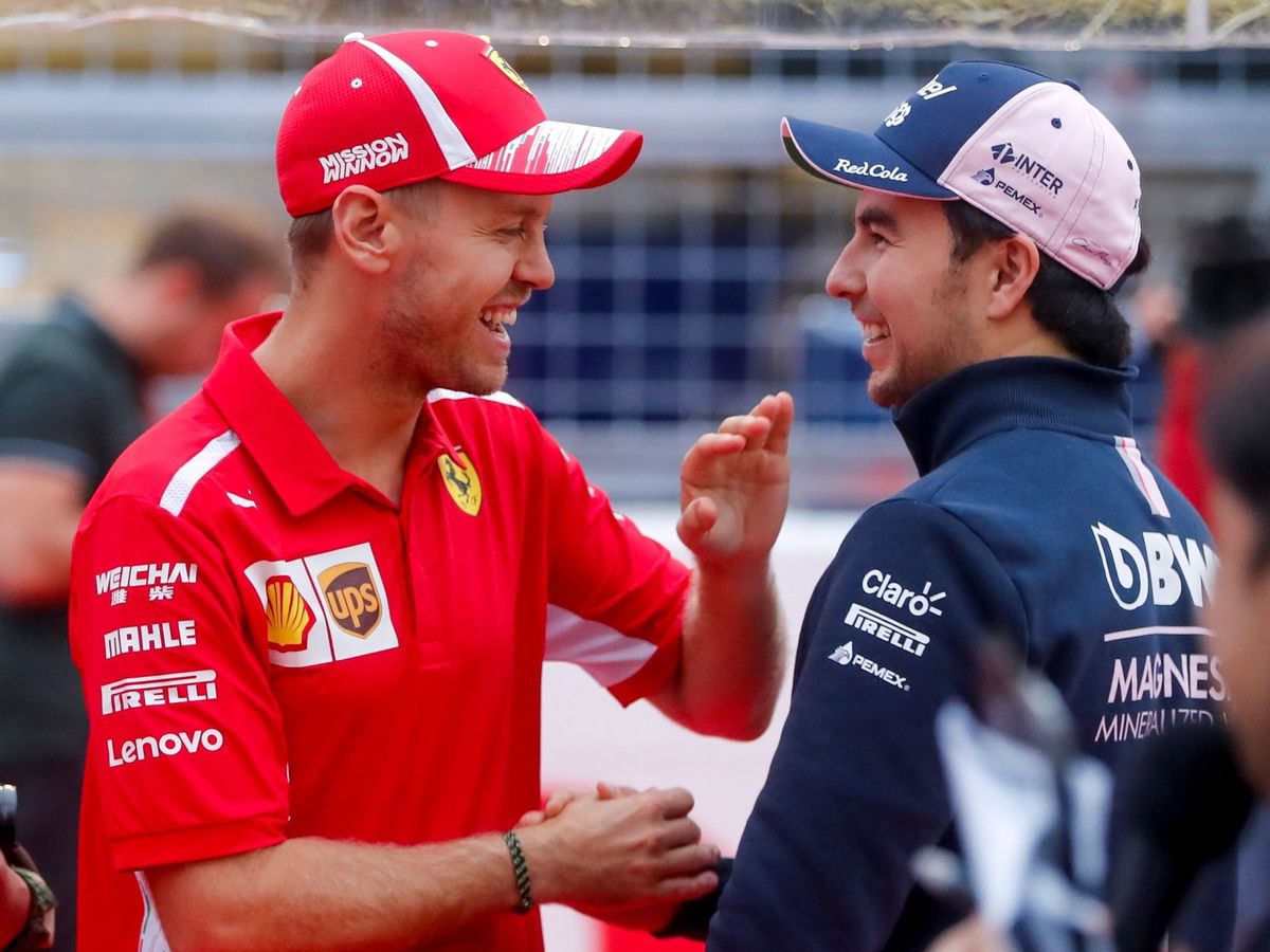 Foto: Sebastian Vettel le quitaría el asiento en Aston Martin a Sergio Pérez en 2021. (EFE)