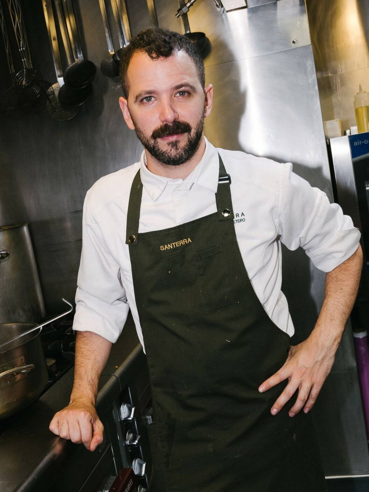 Miguel Carretero, chef de Santerra y sus ramificaciones: La Barra y Neotaberna.