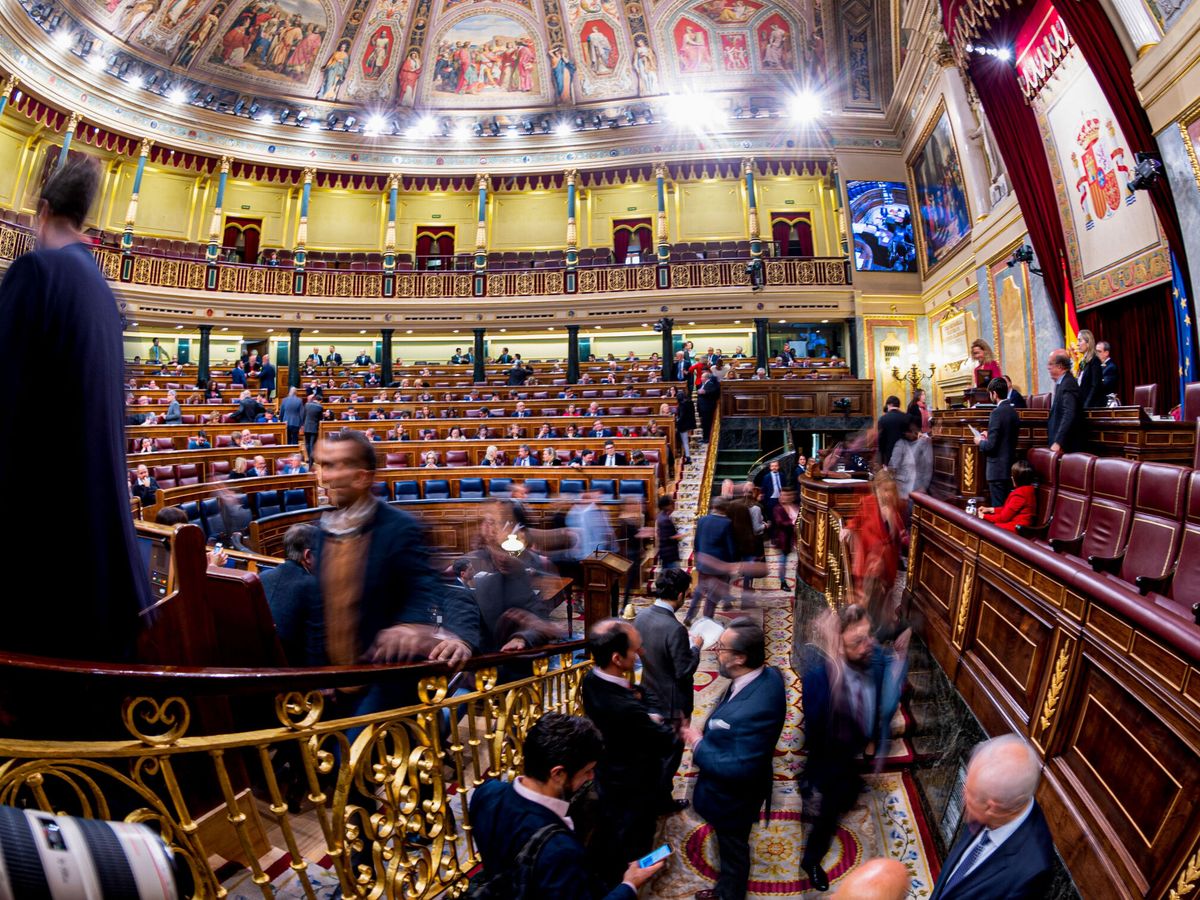 Foto: Vista general del hemiciclo del Congreso de los Diputados. (EFE/Fernando Villar)