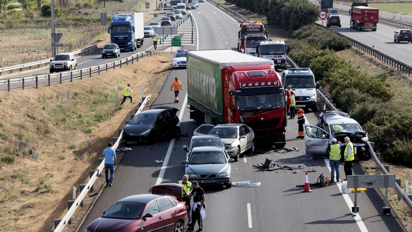 Imagen de un accidente de tráfico. (EFE)