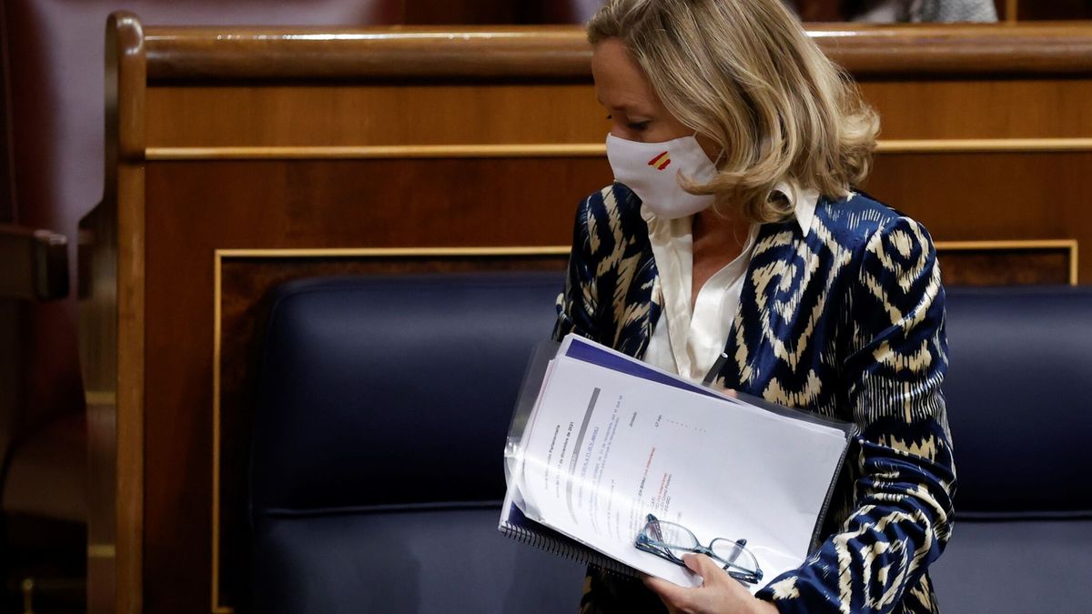 El PP registra más de 100 preguntas para Calviño tras llamar "desequilibrado"a Casado