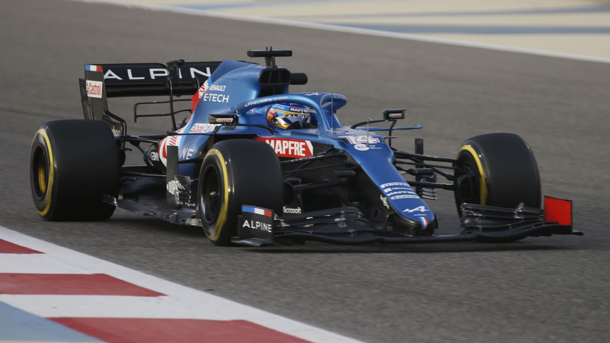 Fernando Alonso y la paliza con su nuevo Alpine: más mochila y menos alforjas