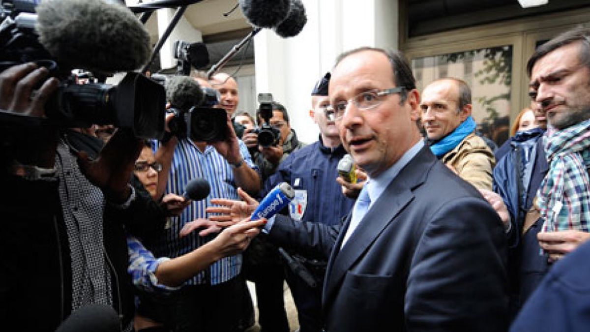 Hollande declara a petición propia en el caso contra Strauss-Kanh
